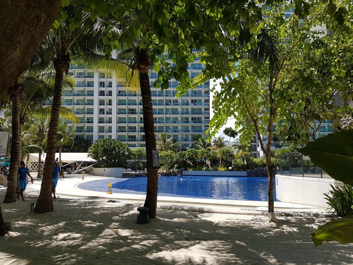 Azure Tropical Paradise Manila Exterior foto